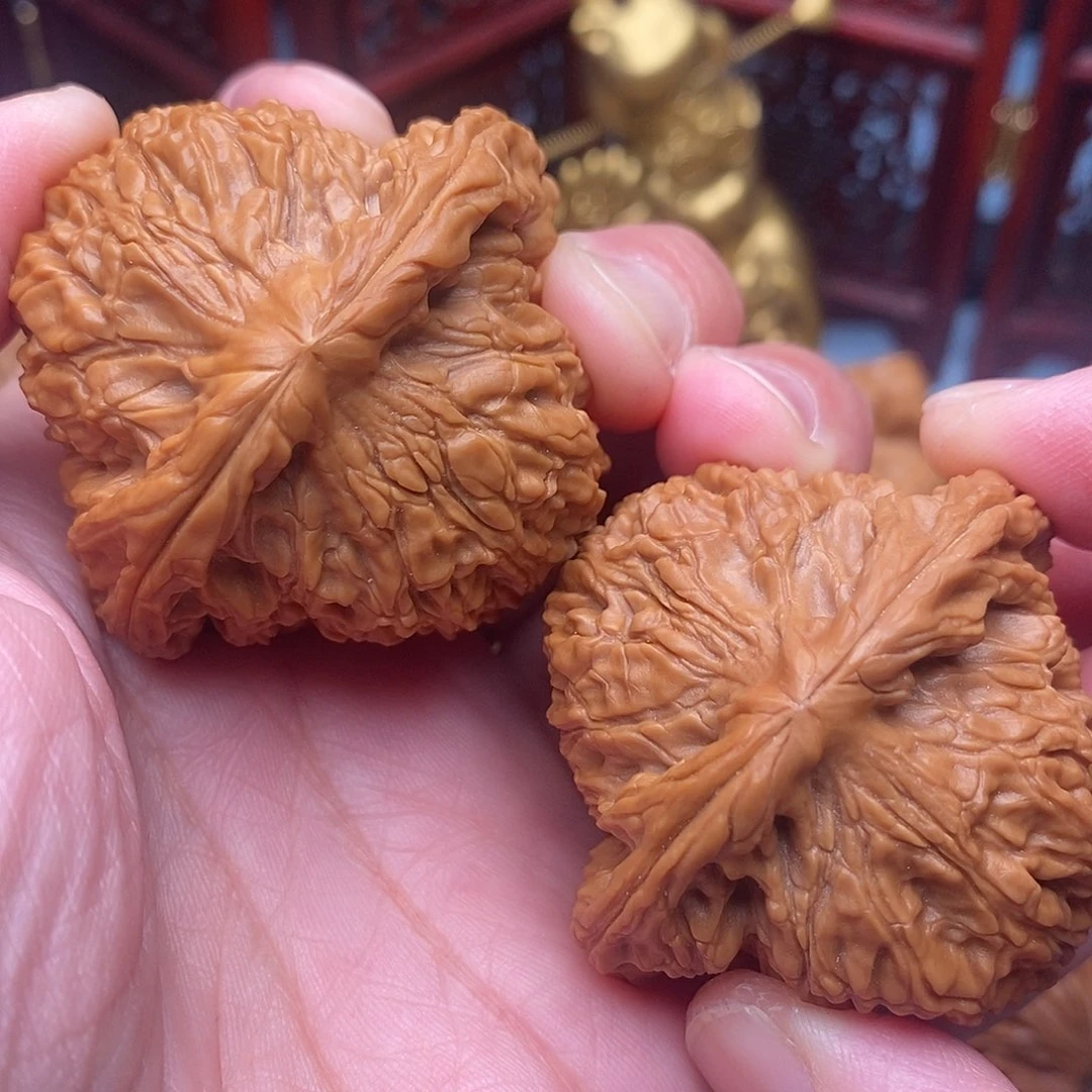 光***月文玩核桃把件毕业南疆石绝配47.9尺