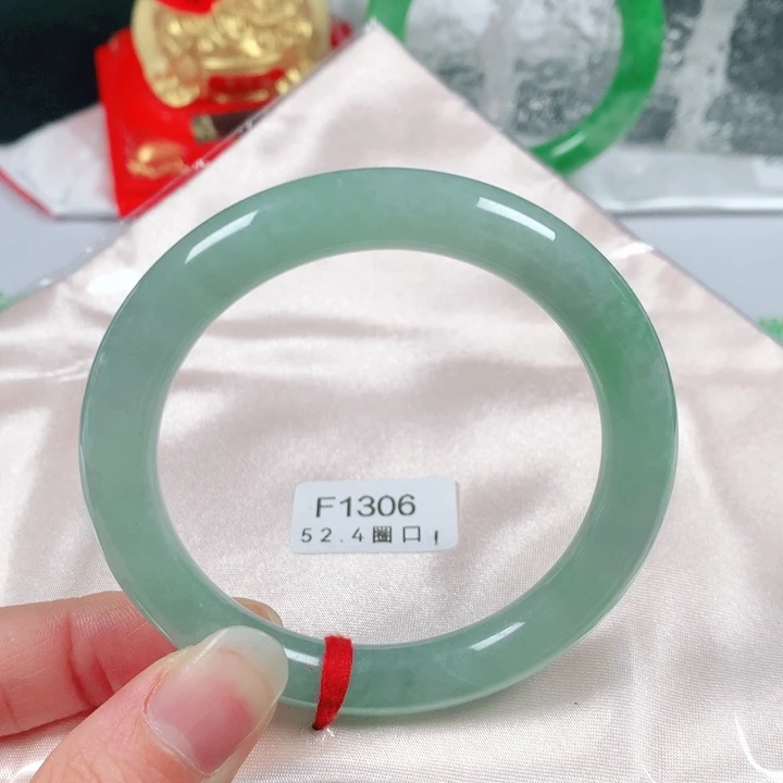 未镶嵌手镯翡翠  编号F1306 圆条52+