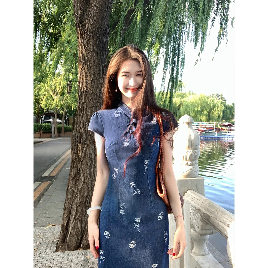 凌茜恣禾【空谷蓝】国风新中式牛仔蓝印花镂空连衣裙气质改良旗袍裙