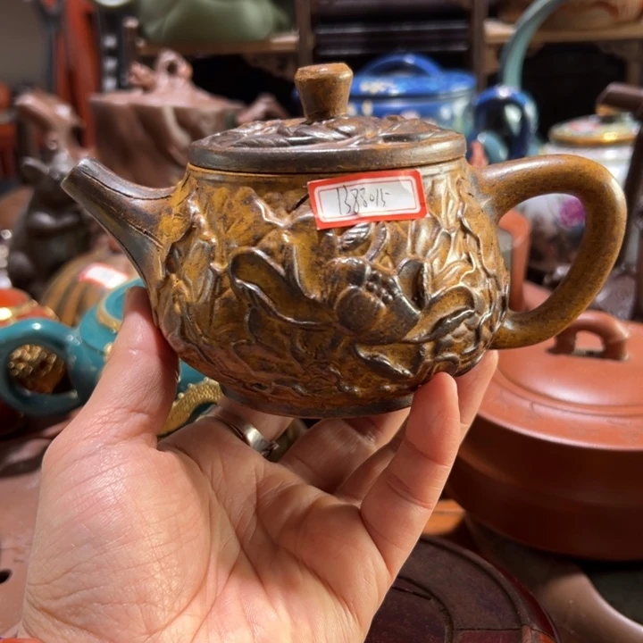 紫砂茶壶紫砂壶收藏起来吧