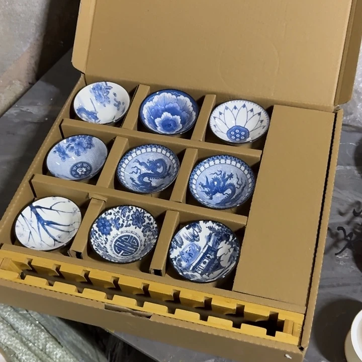 微瑕疵介意勿拍陶瓷器皿M439