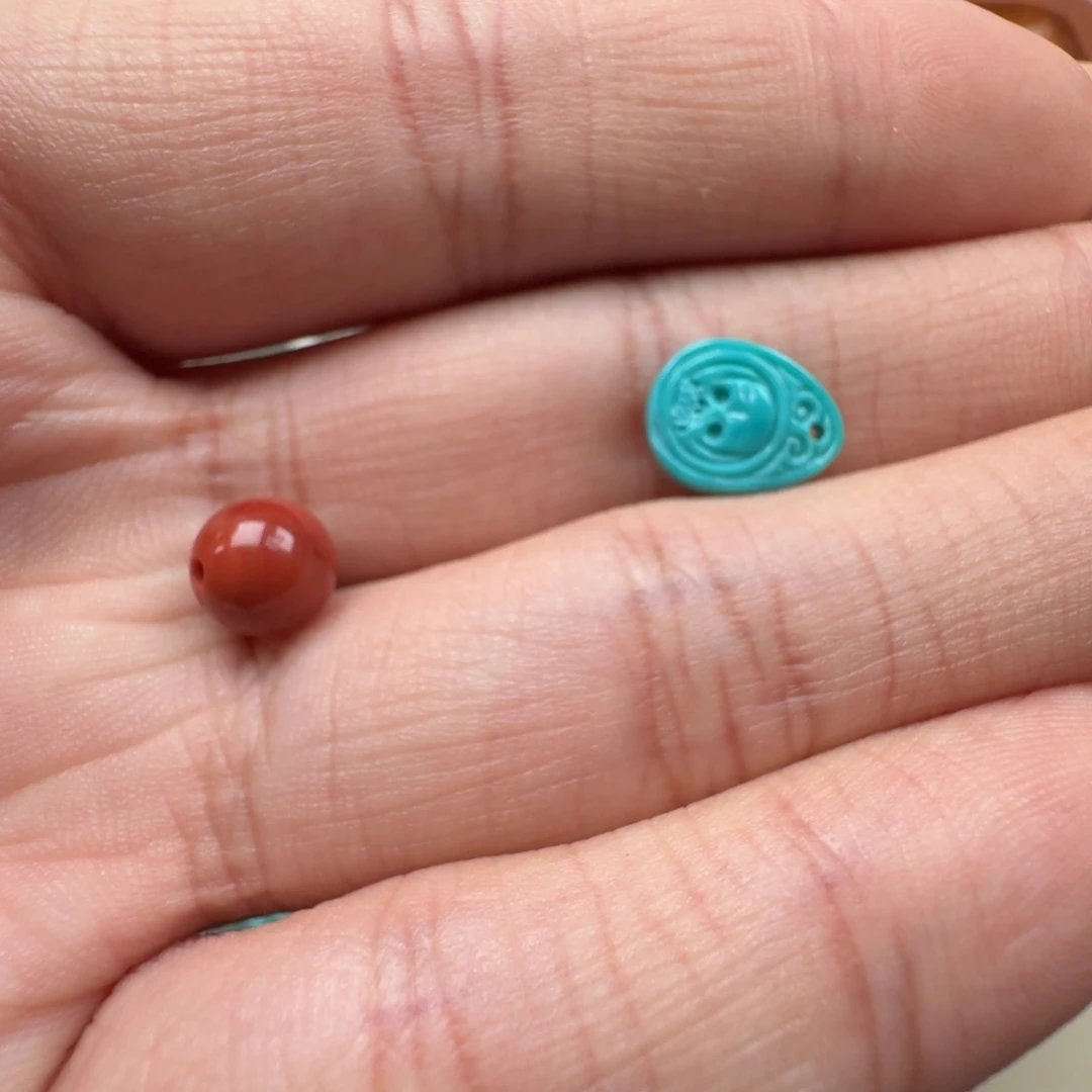 椰****南红玛瑙未镶嵌珠宝半成品