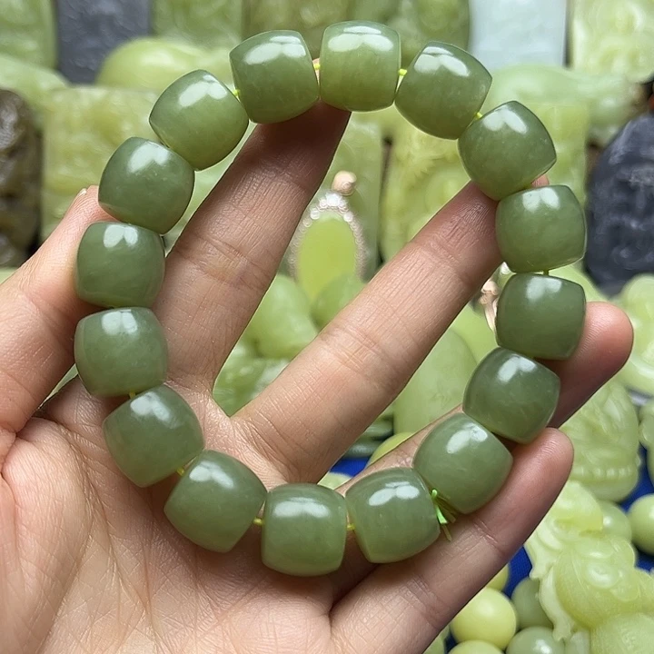 和田玉未镶嵌手串