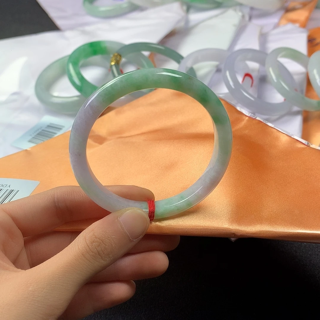 未镶嵌手镯翡翠福利