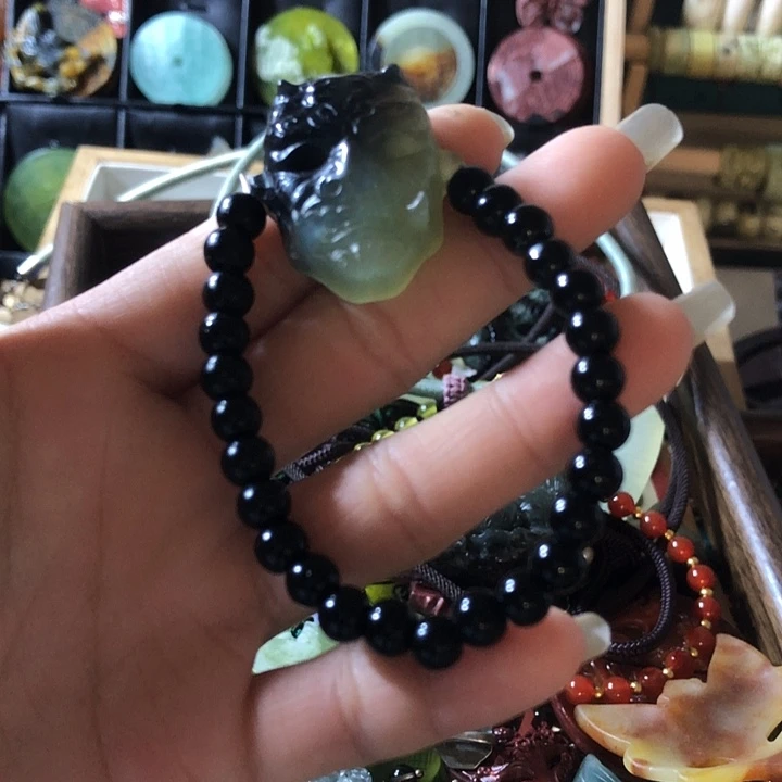 岫玉未镶嵌岫玉挂件