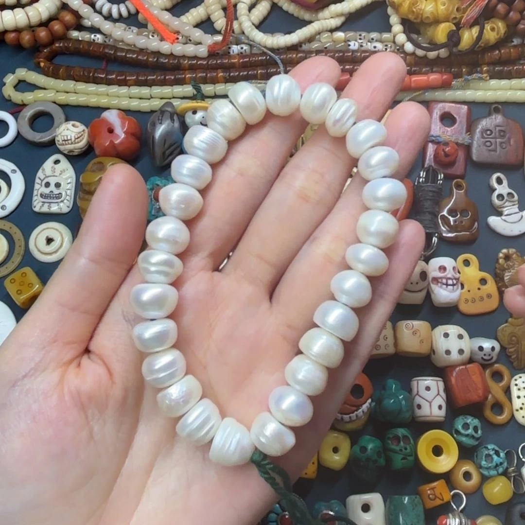 只买单纯的吊坠，没带链子，属的性质。无