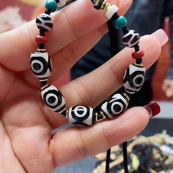 玛瑙/玉髓颈饰合金