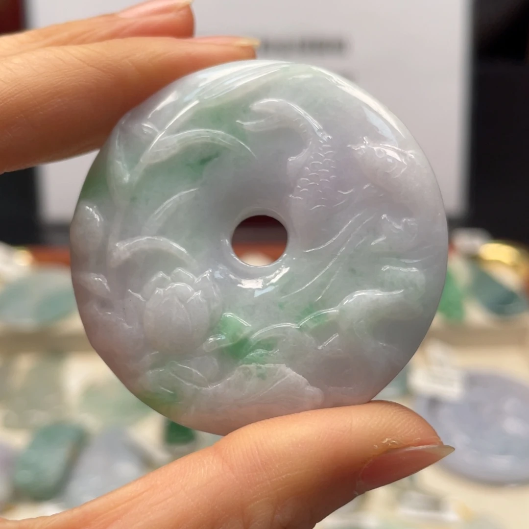 翡翠未镶嵌颈饰翡翠31