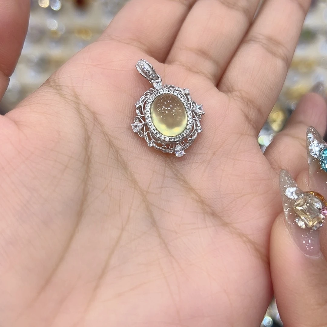 蛇纹石玉吊坠(赠链)银S925镶嵌祈*雪