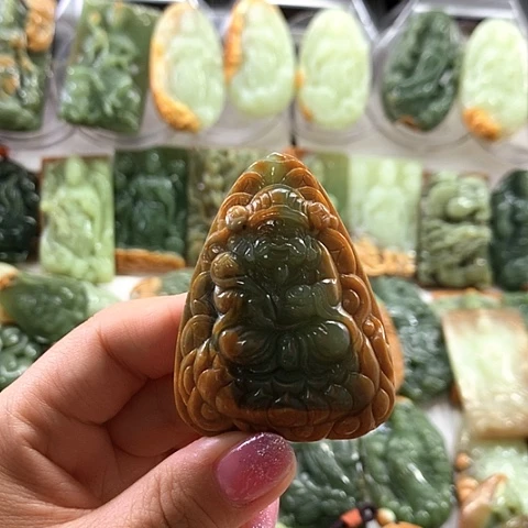 和田玉未镶嵌挂件