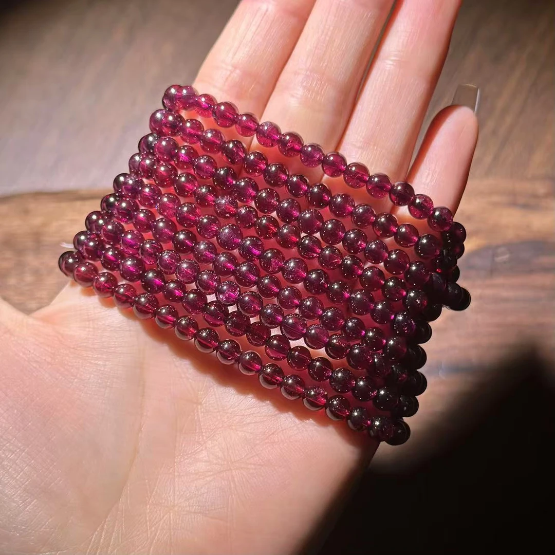 SJ0261 石榴石手链 多样性发其一