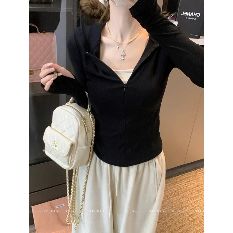 连帽长袖T恤女内搭可外穿2025春装新款设计感半拉链修身显瘦短款