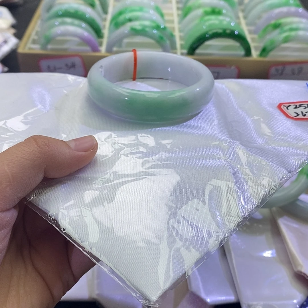 熹***娅以闪购为准一物一图