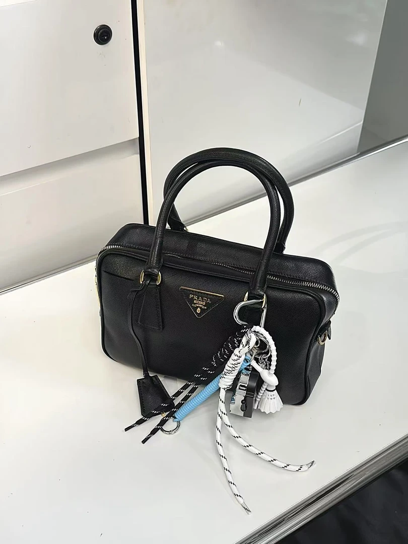 95新 Prada/普拉达 CS5888/Prada黑金plume小号手提包