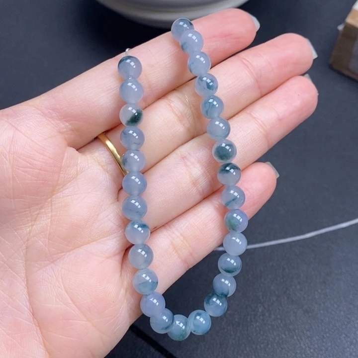 L****翡翠未镶嵌颈饰翡翠