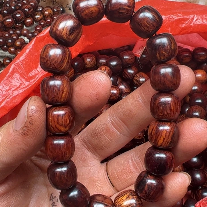 藤类海南红降12老型微瑕6