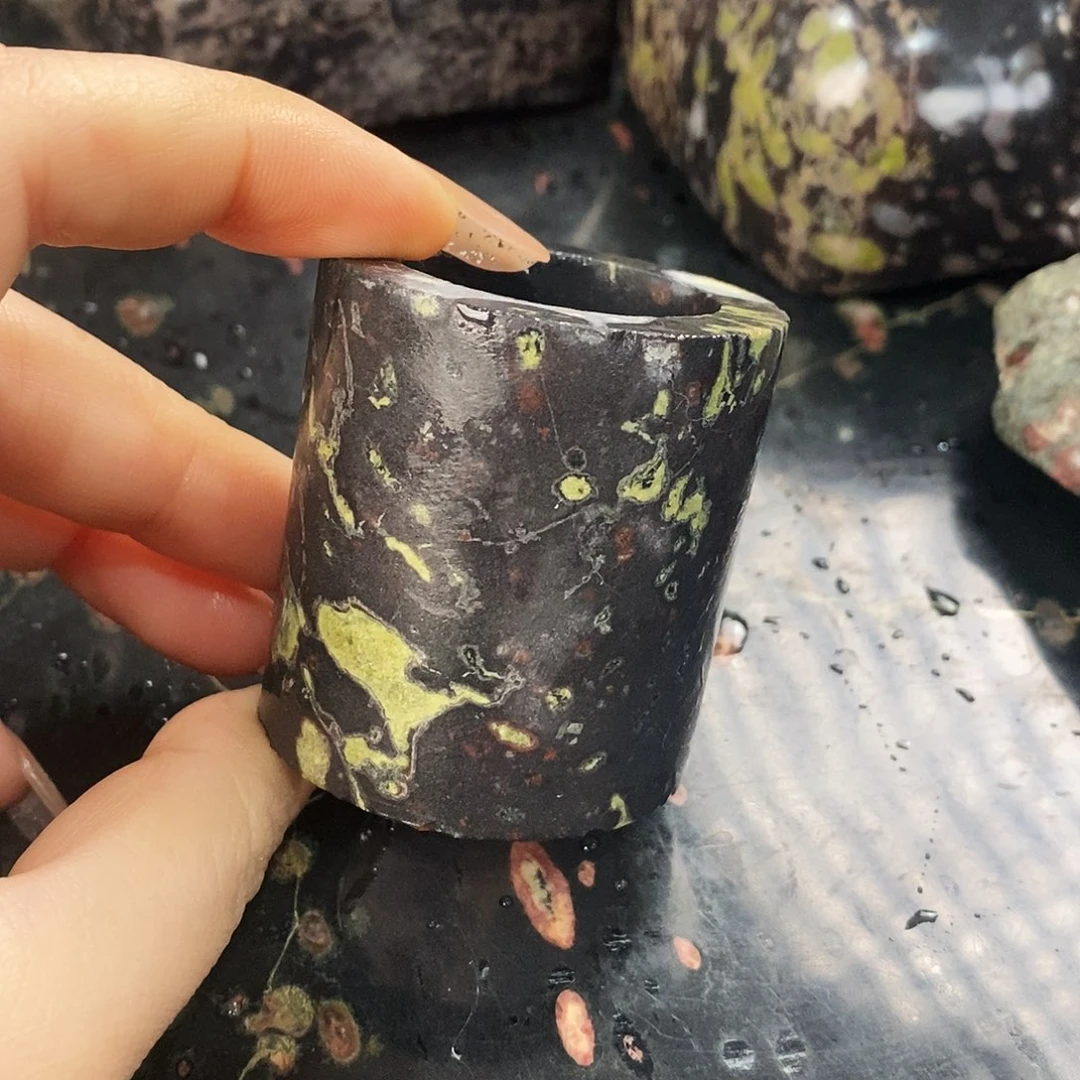 奢上奢精品梅花玉盖置