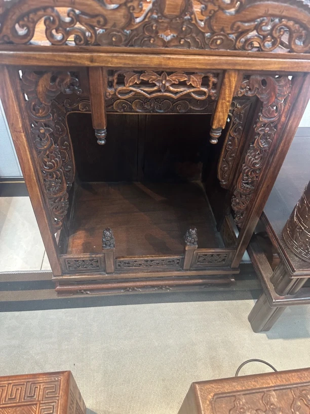 花梨木调雕刻佛龛41-36-52