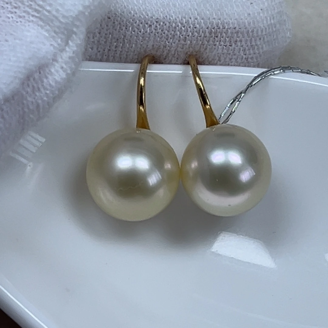 18K金镶嵌耳饰海水珍珠9-10mm