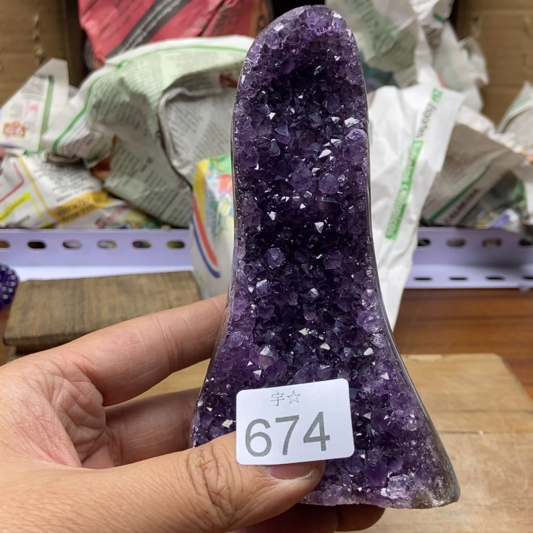 紫晶天然水晶摆件未镶嵌