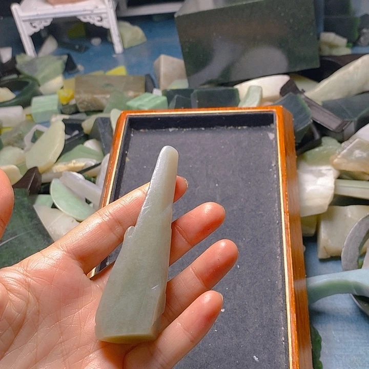 和田玉（糖玉）未镶嵌珠宝半成品