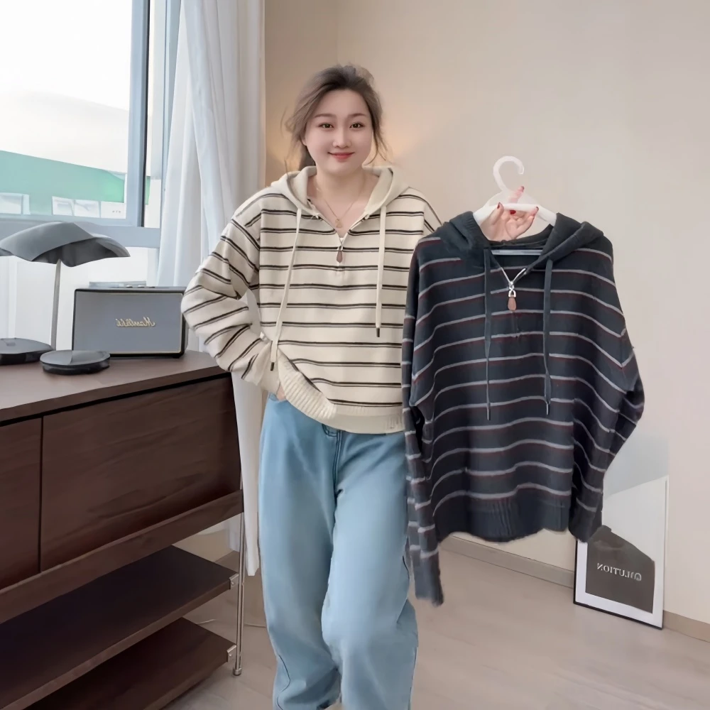 大码宽松连帽条纹套头毛衣针织衫女秋冬微胖mm遮肚子显瘦chic上衣