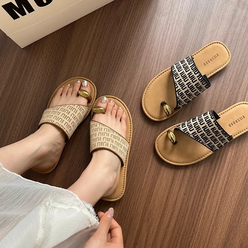 软底森系民族风度假拖鞋女2025年新款夏季小香风套趾防滑日系凉拖