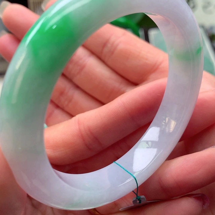 ****٭翡翠未镶嵌手镯天然翡翠手镯