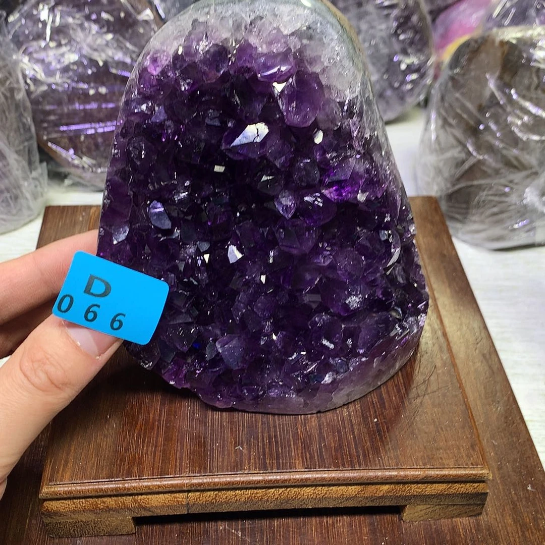 紫晶大型摆件（非配饰）未镶嵌
