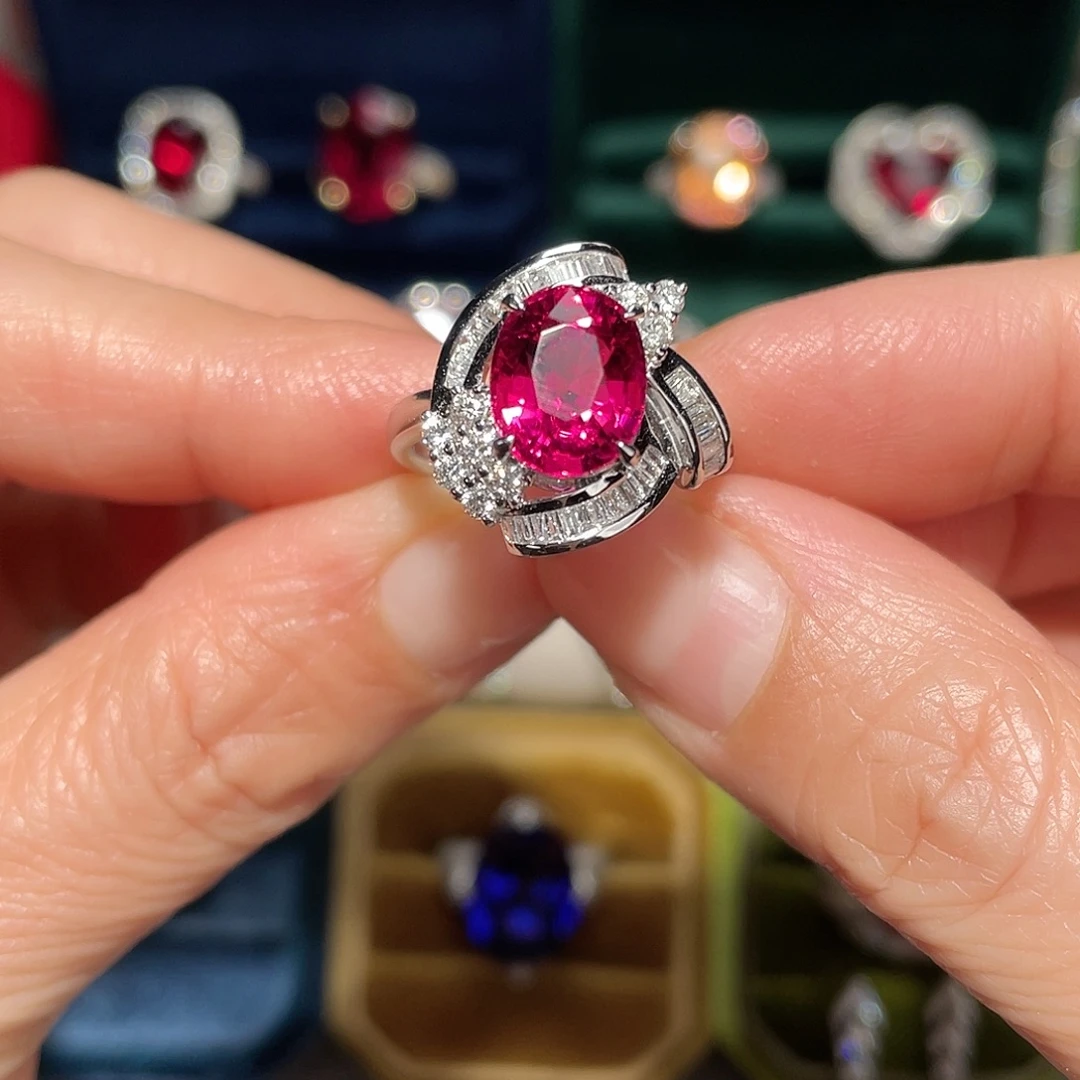 戒指18K金镶嵌碧玺3.92ct