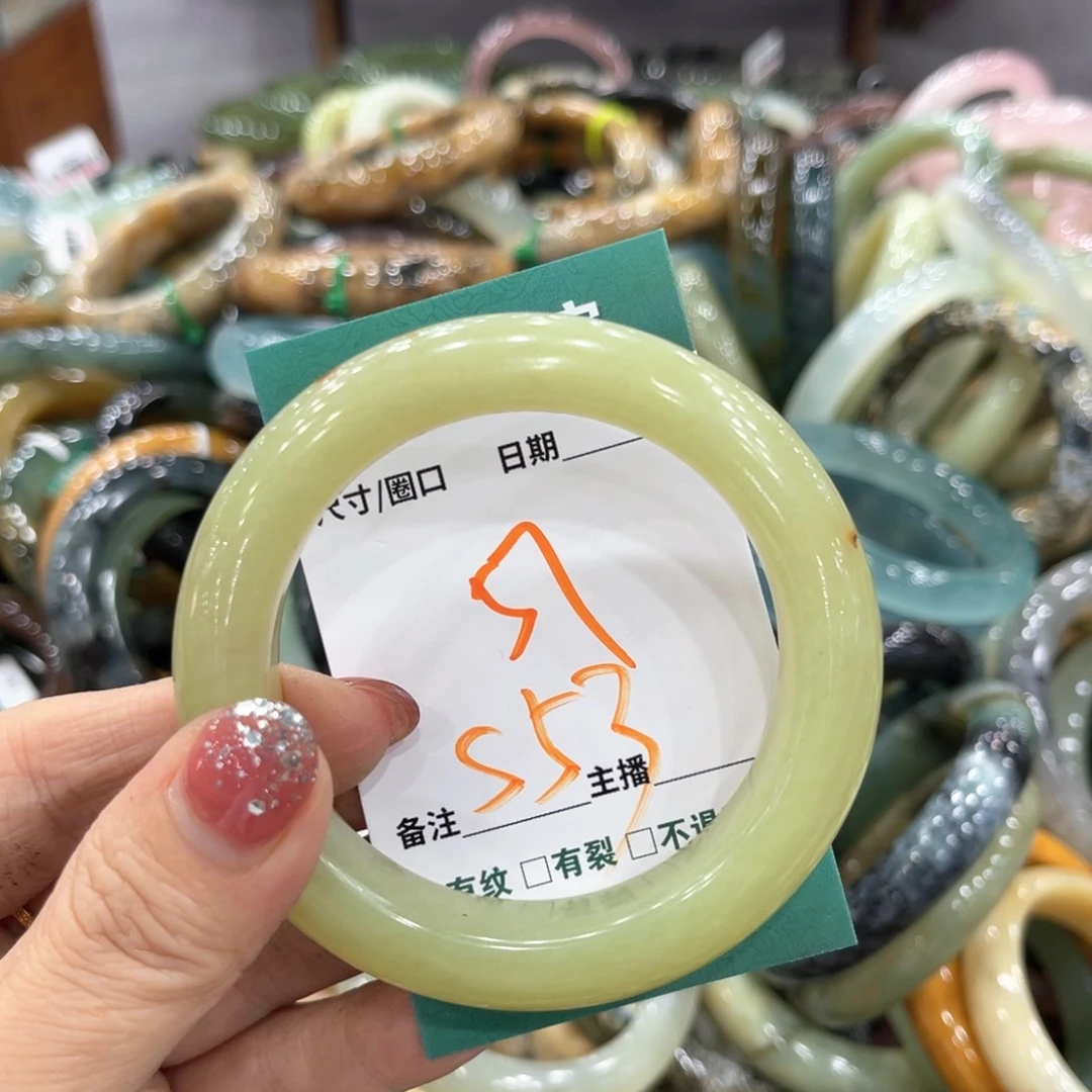 未镶嵌蛇纹石玉手镯手镯
