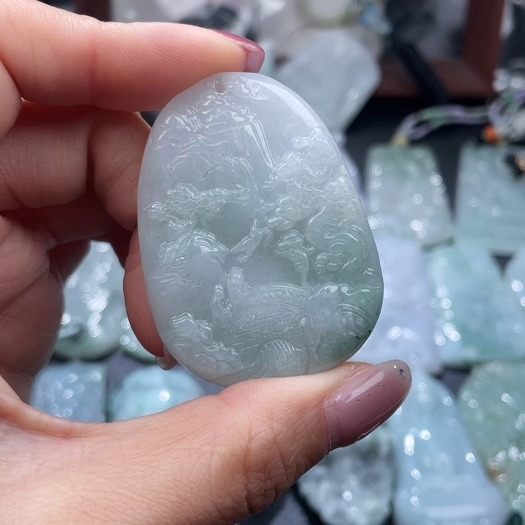 翡翠未镶嵌颈饰翡翠