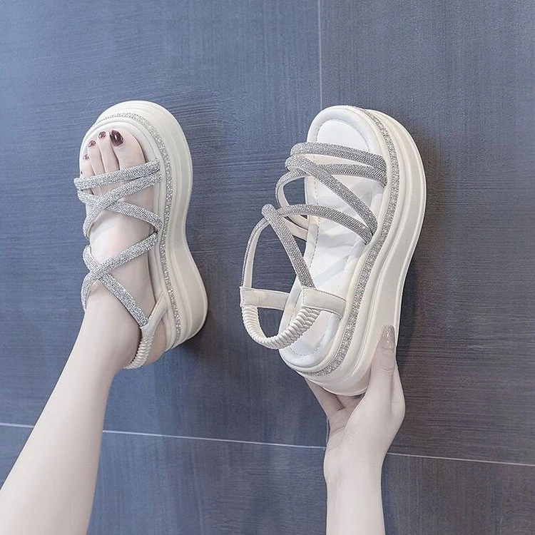 2025年增高新款外穿罗马水钻女厚底仙女风松糕凉鞋坡跟夏季