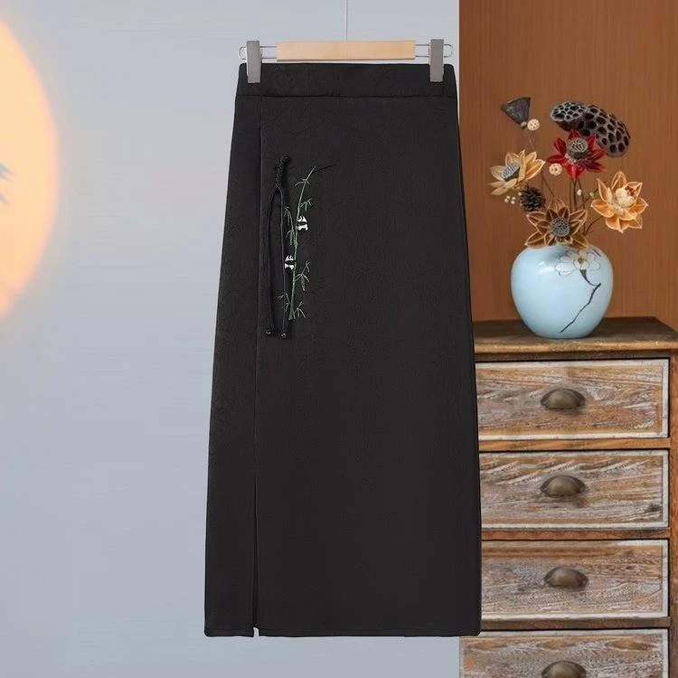 新款包臀爆款2025新款高级感国风刺绣上档次夏季半身裙新款半身裙