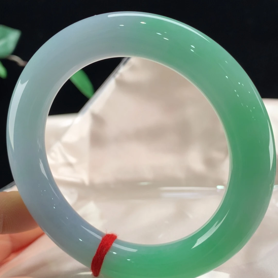 翡翠未镶嵌手镯1265