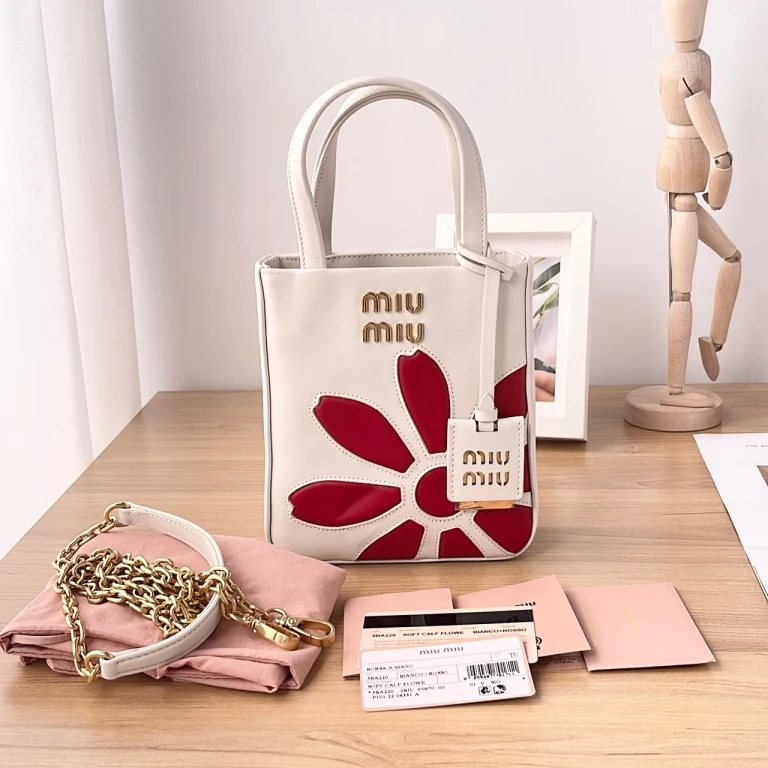 99新 MIU MIU/缪缪 【九筒奢品】向日葵托特/单肩包/6628