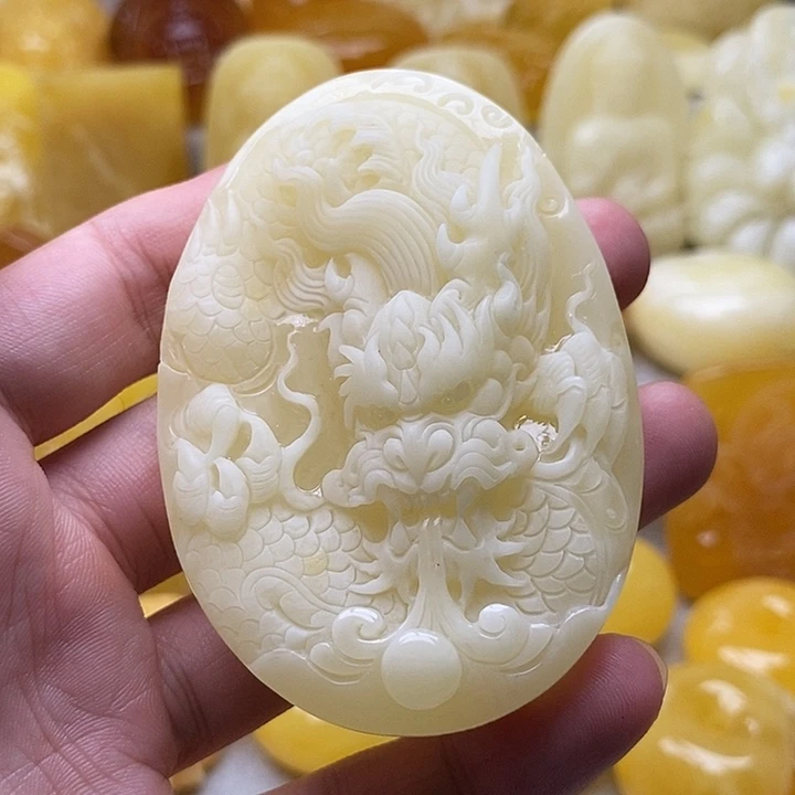 琥珀颈饰未镶嵌琥珀蜜蜡吊坠