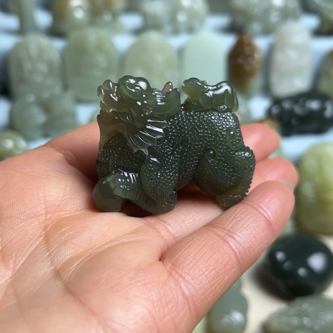 和田玉未镶嵌摆件