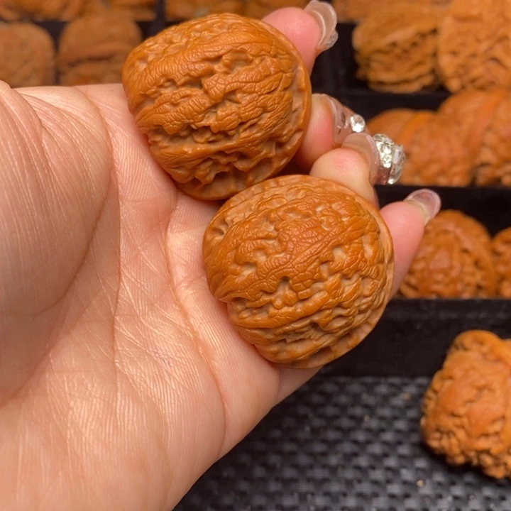 秦岭野生文玩核桃28