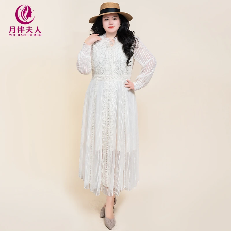 月伴夫人 2025春季新款大码气质奢华蕾丝拼接收腰显瘦连衣裙7506