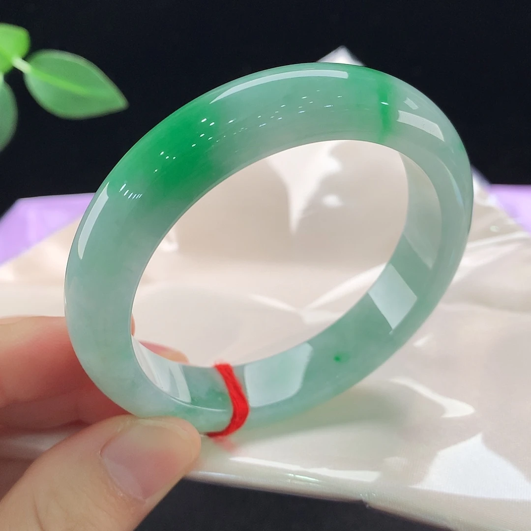 翡翠未镶嵌手镯2100