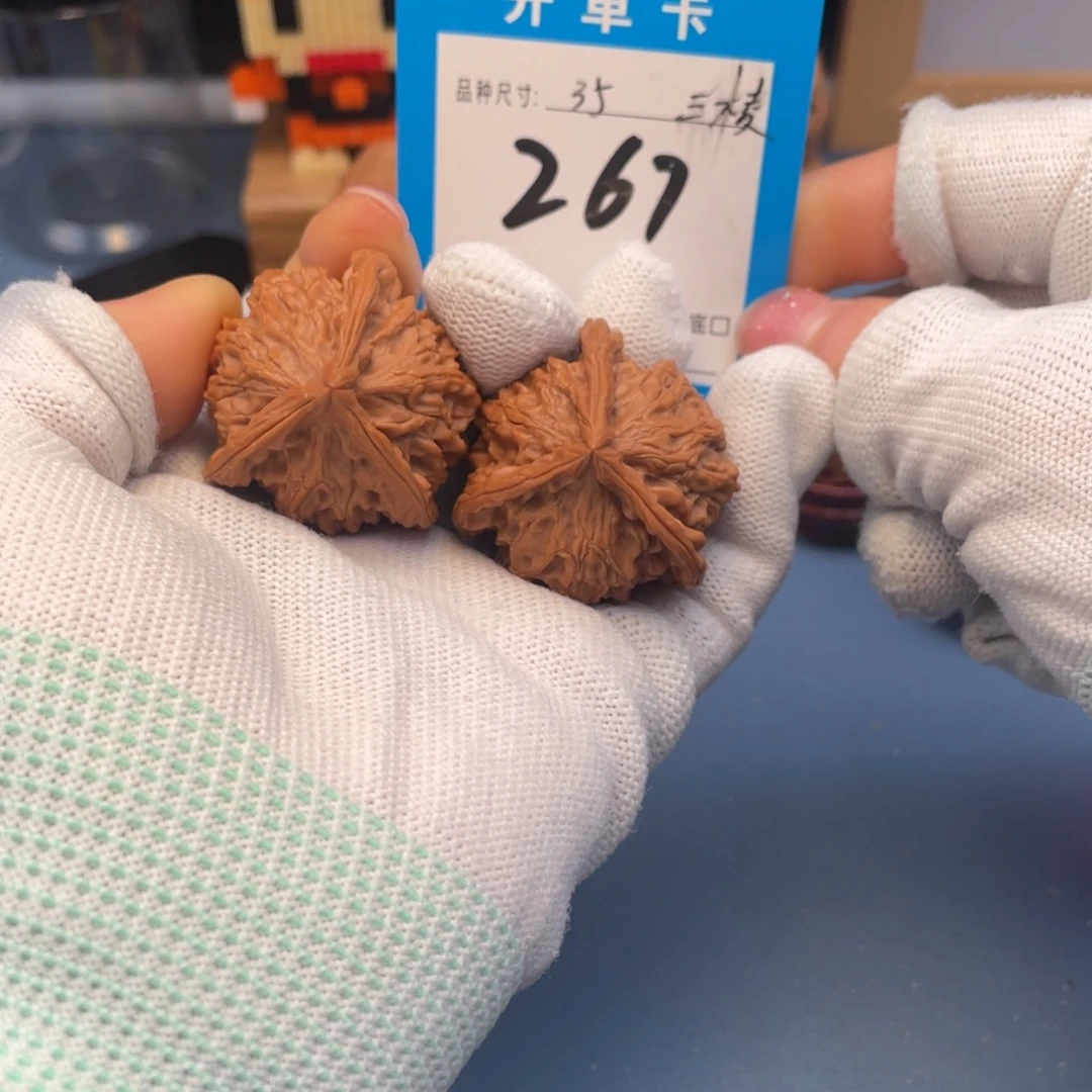 吊坠桃核文玩核桃