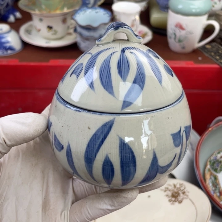 他家瓷器真美…开播了