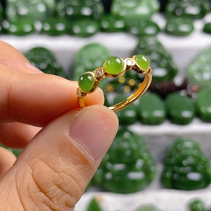 和田玉（碧玉）未镶嵌颈饰