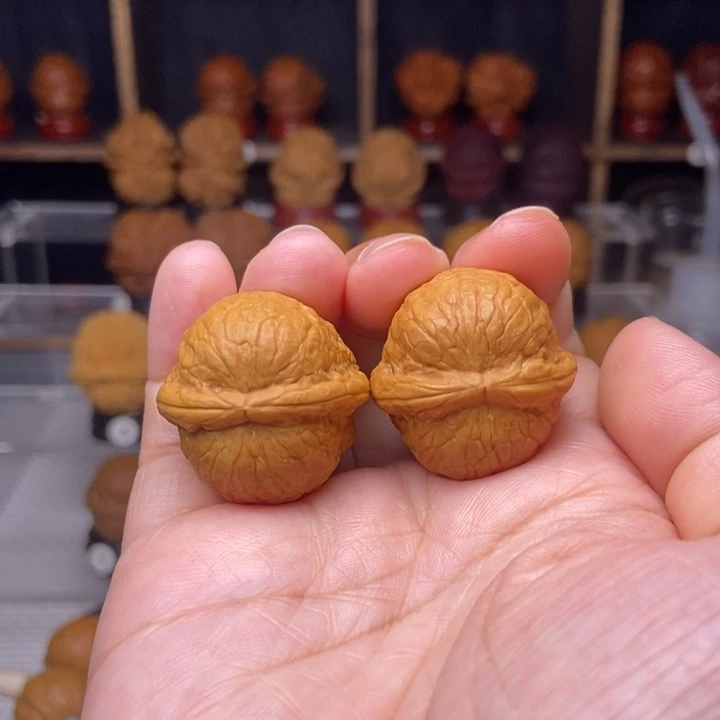 吊坠文玩核桃14蛇皮球