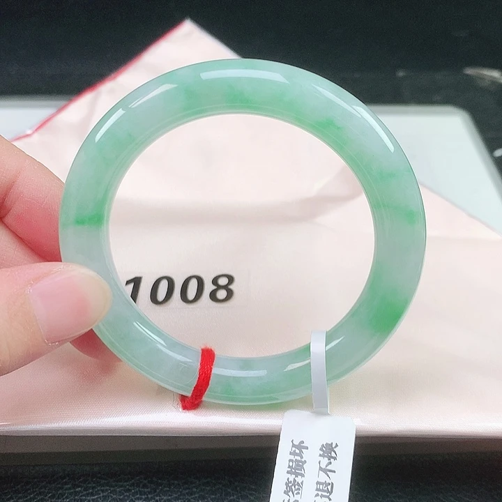 翡翠未镶嵌手镯（圆镯）1008
