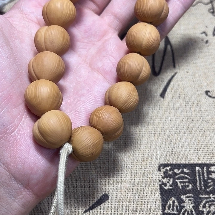 猴头核桃手串屁桃