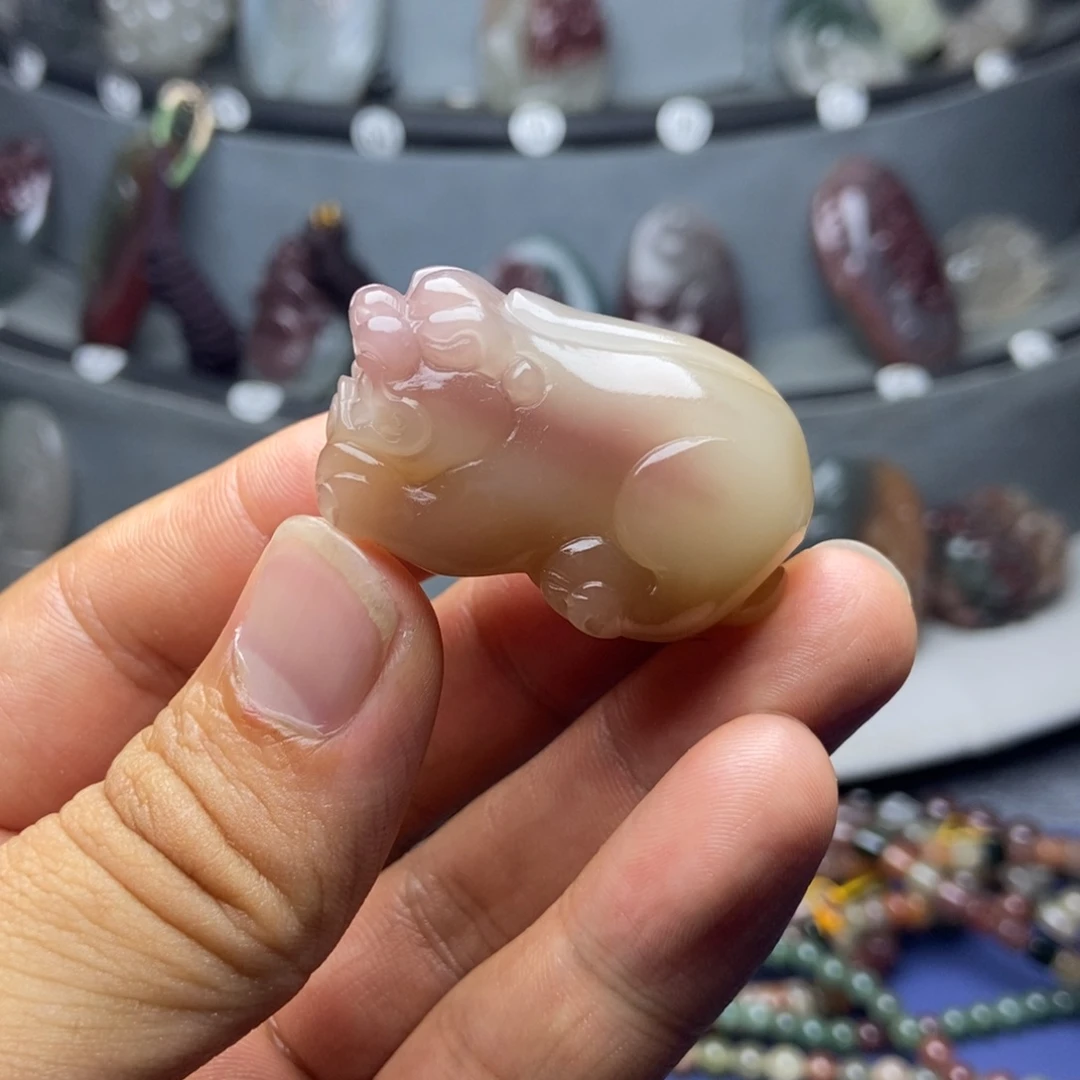 玛瑙/玉髓颈饰未镶嵌