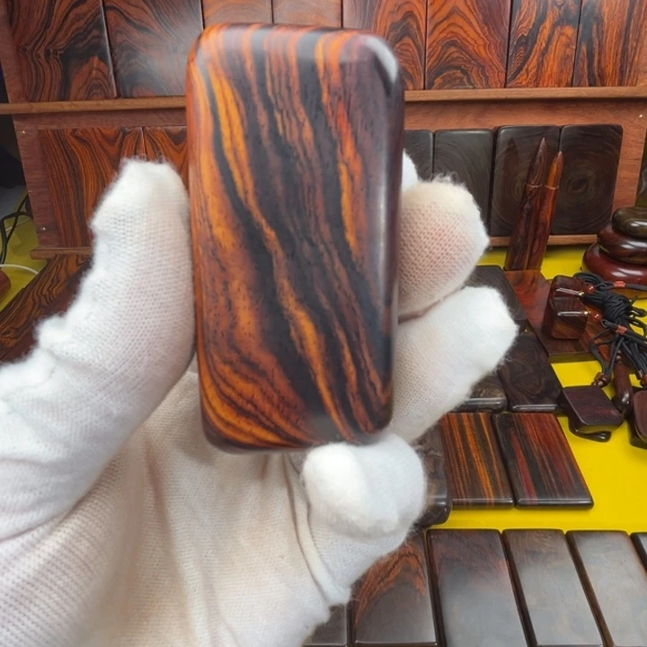 初***一微凹黄檀（南美大红酸枝）我是不是应该好好