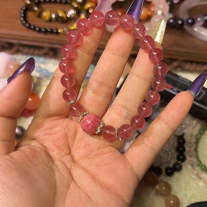 未镶嵌水晶手链金薇薇